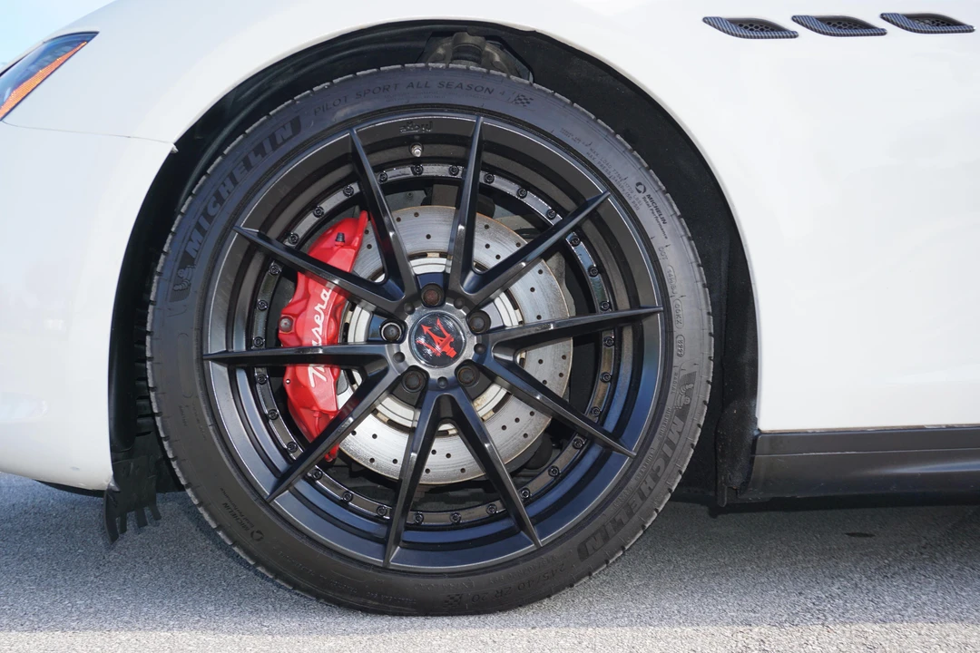 2015 Maserati Ghibli 3rd Gen - Image 13 of 31