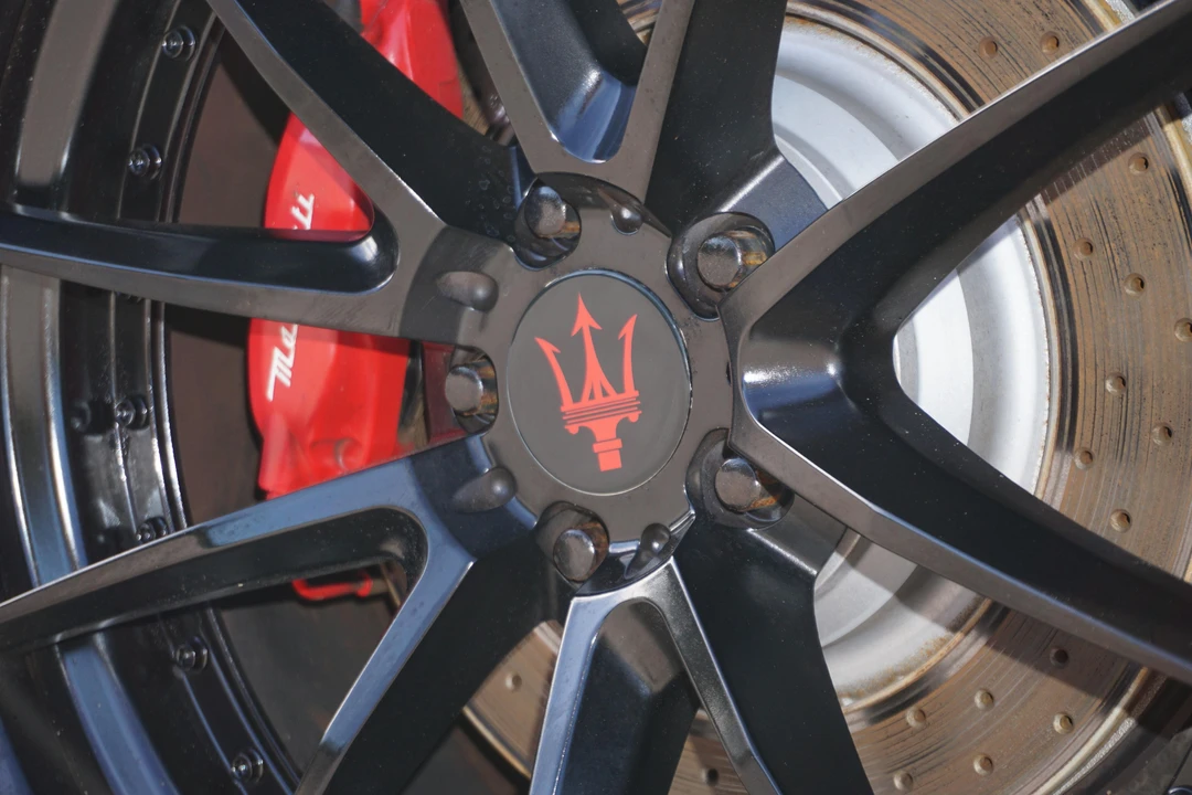 2015 Maserati Ghibli 3rd Gen - Image 19 of 31