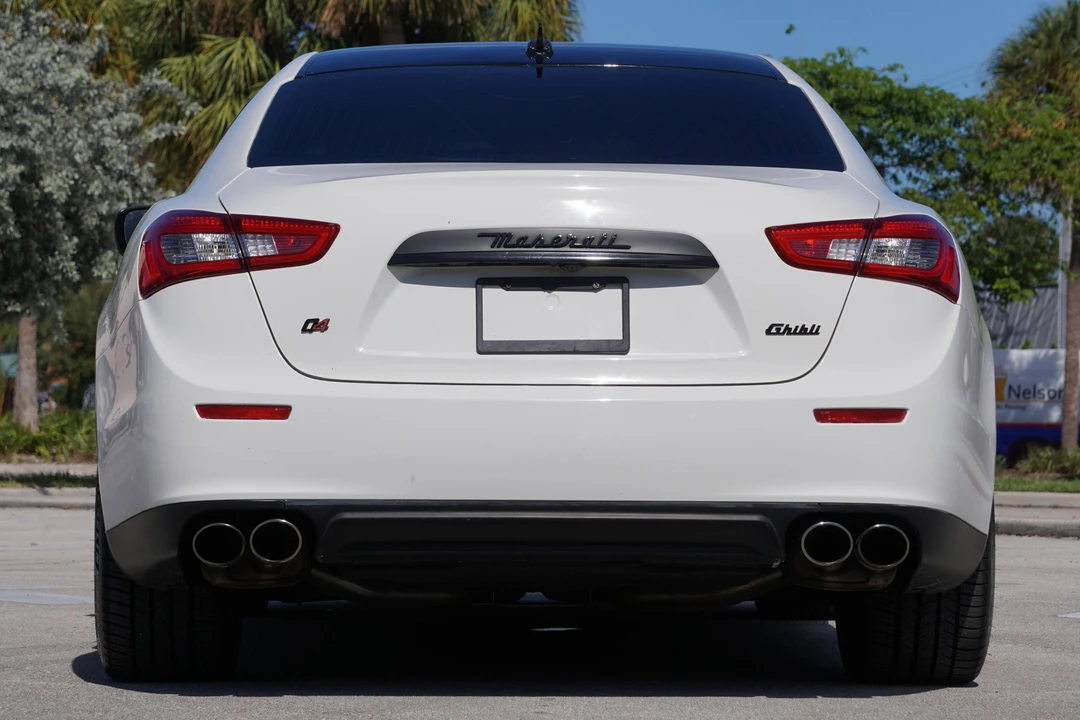 2015 Maserati Ghibli 3rd Gen - Image 5 of 31