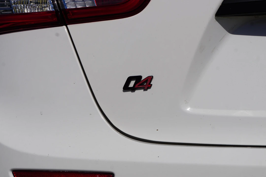 2015 Maserati Ghibli 3rd Gen - Image 11 of 31