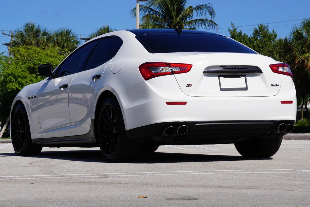 2015 Maserati Ghibli 3rd Gen - Image 4 of 31