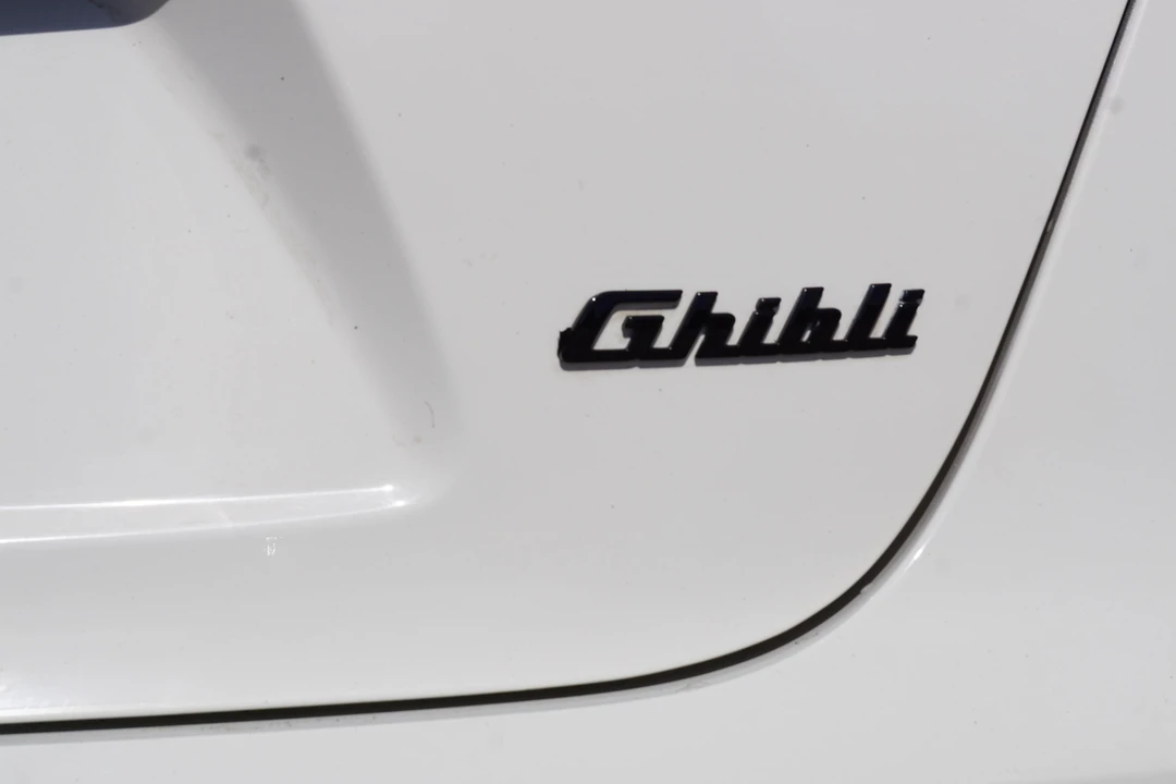 2015 Maserati Ghibli 3rd Gen - Image 12 of 31