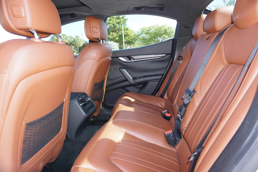 2015 Maserati Ghibli 3rd Gen - Image 31 of 31