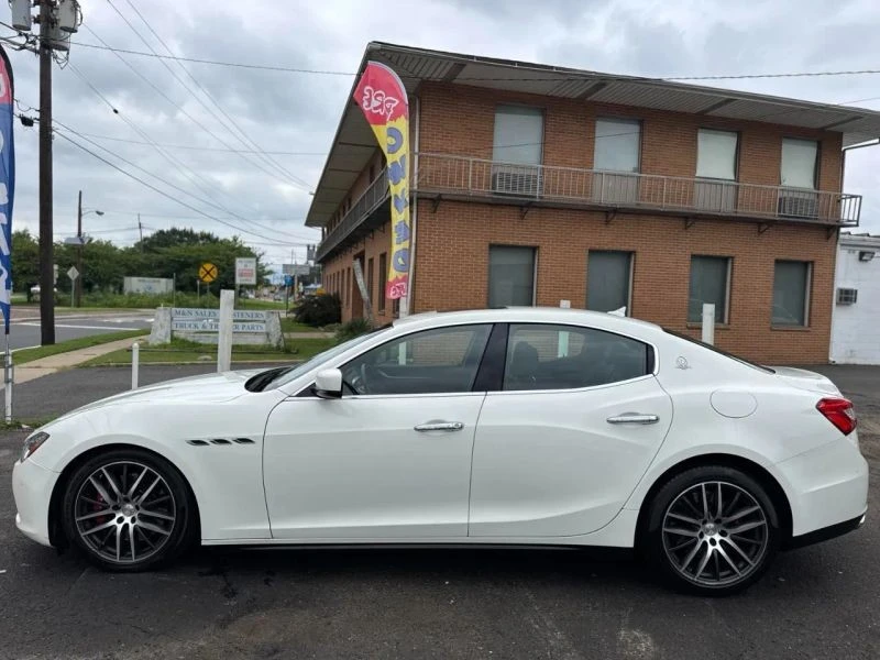 2015 Maserati Ghibli 3rd Gen - Image 10 of 12