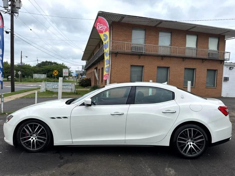 2015 Maserati Ghibli 3rd Gen - Image 10 of 12