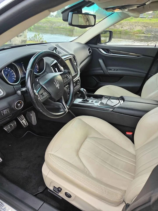 2015 Maserati Ghibli 3rd Gen - Image 5 of 9