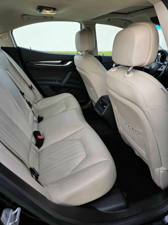 2015 Maserati Ghibli 3rd Gen - Image 7 of 9