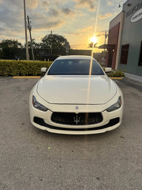 2015 Maserati Ghibli 3rd Gen - Image 2 of 9