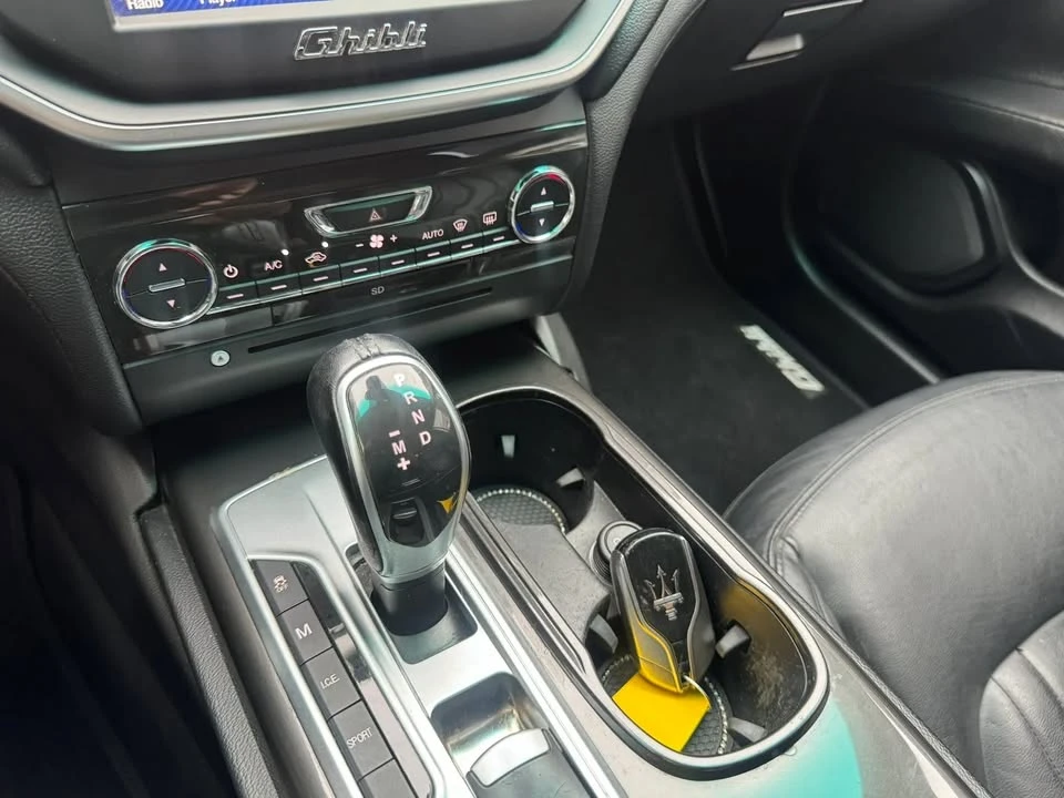 2015 Maserati Ghibli 3rd Gen - Image 12 of 19