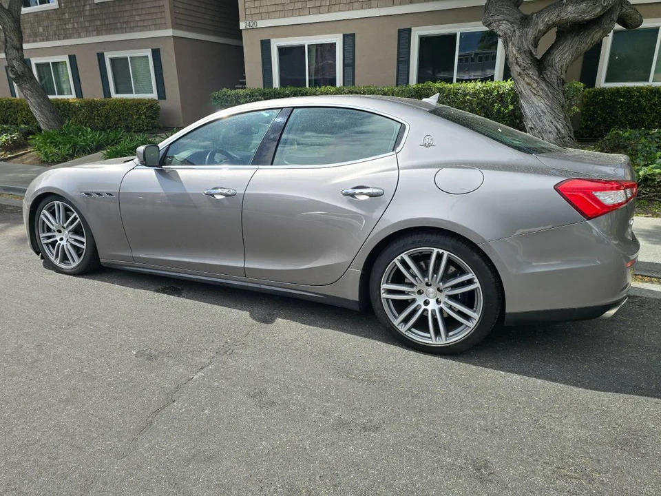 2015 Maserati Ghibli 3rd Gen - Image 2 of 9