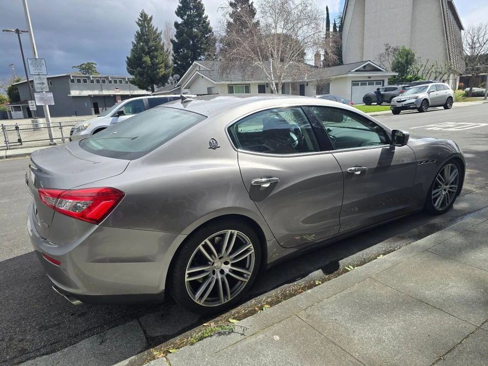 2015 Maserati Ghibli 3rd Gen - Image 4 of 9