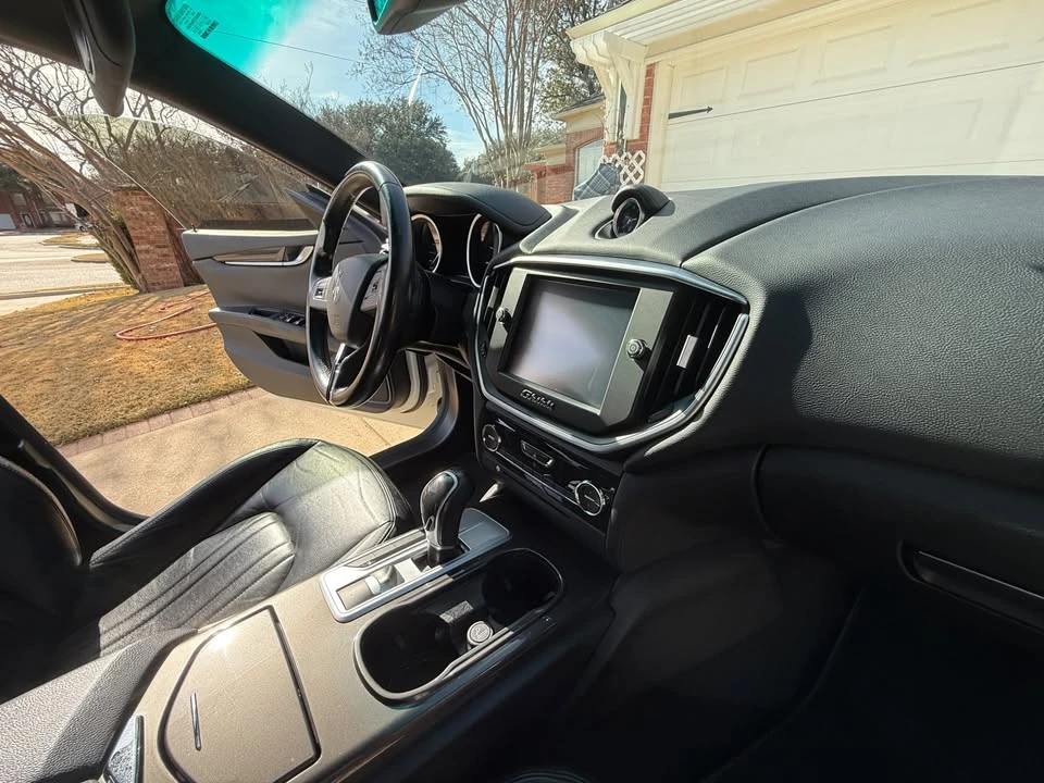 2015 Maserati Ghibli 3rd Gen - Image 14 of 20