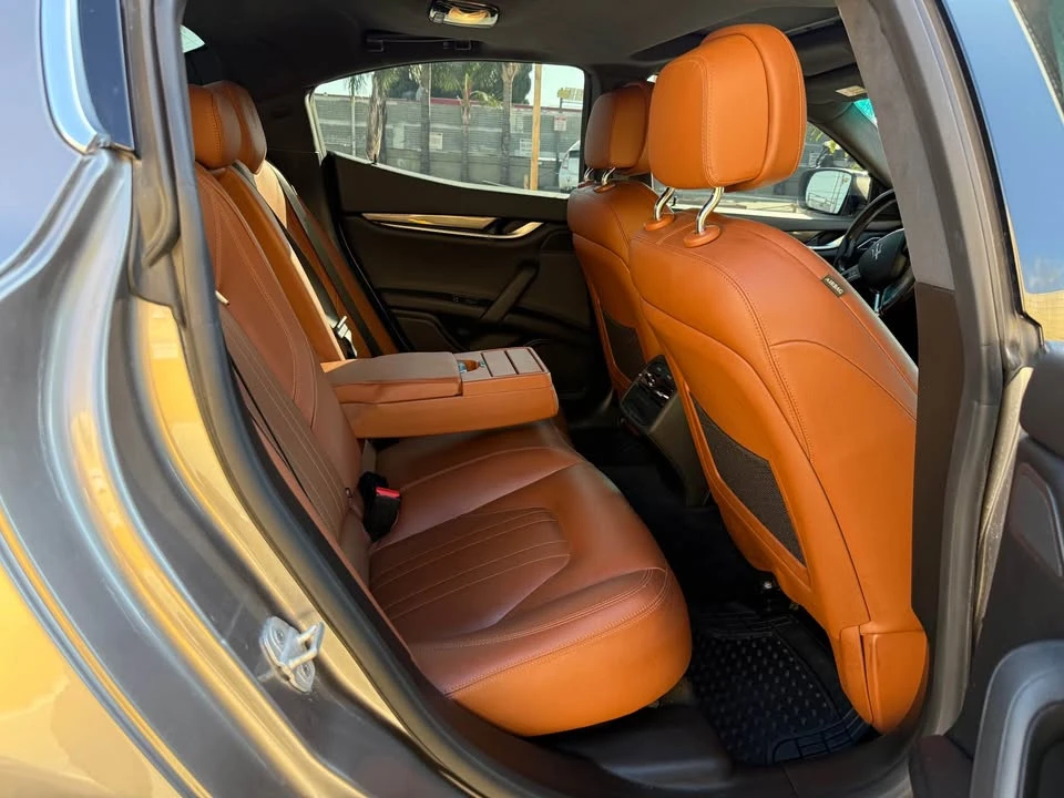 2015 Maserati Ghibli 3rd Gen - Image 15 of 19