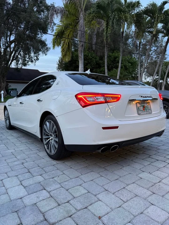2015 Maserati Ghibli 3rd Gen - Image 13 of 20