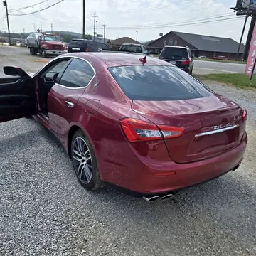 2015 Maserati Ghibli
