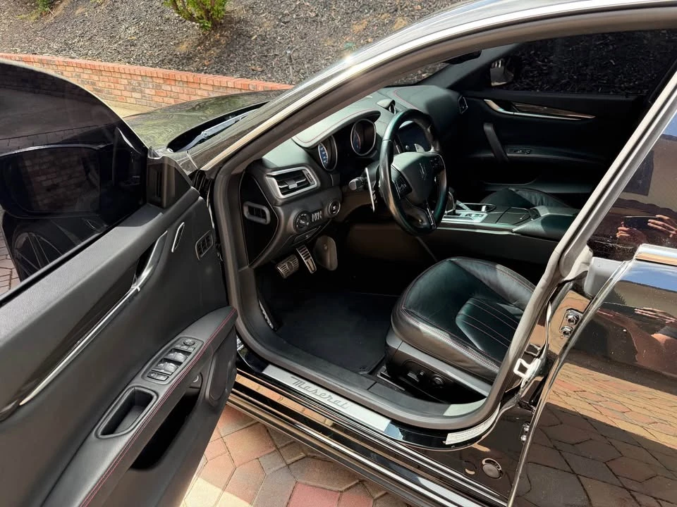 2015 Maserati Ghibli 3rd Gen - Image 7 of 16
