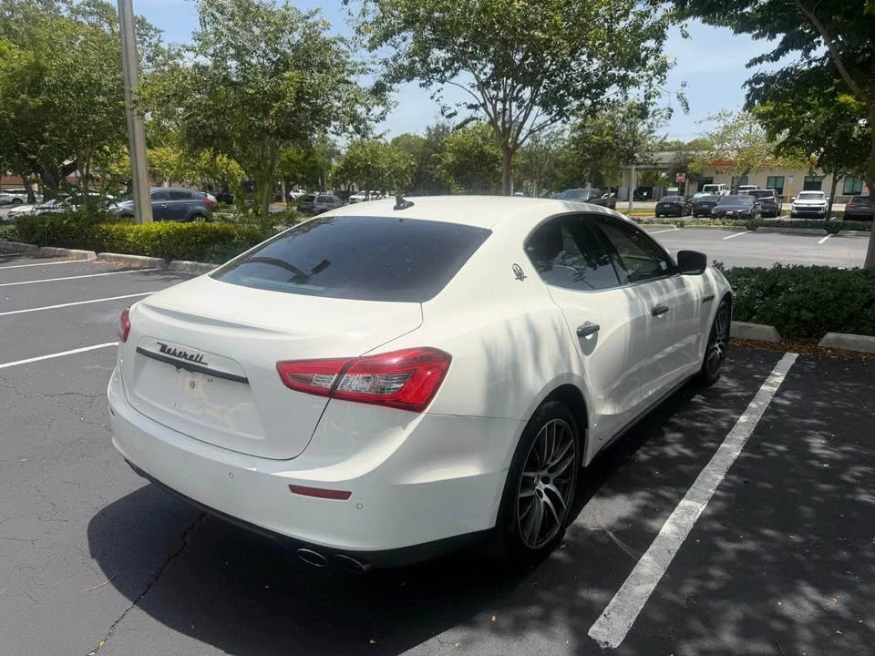 2015 Maserati Ghibli 3rd Gen - Image 5 of 18