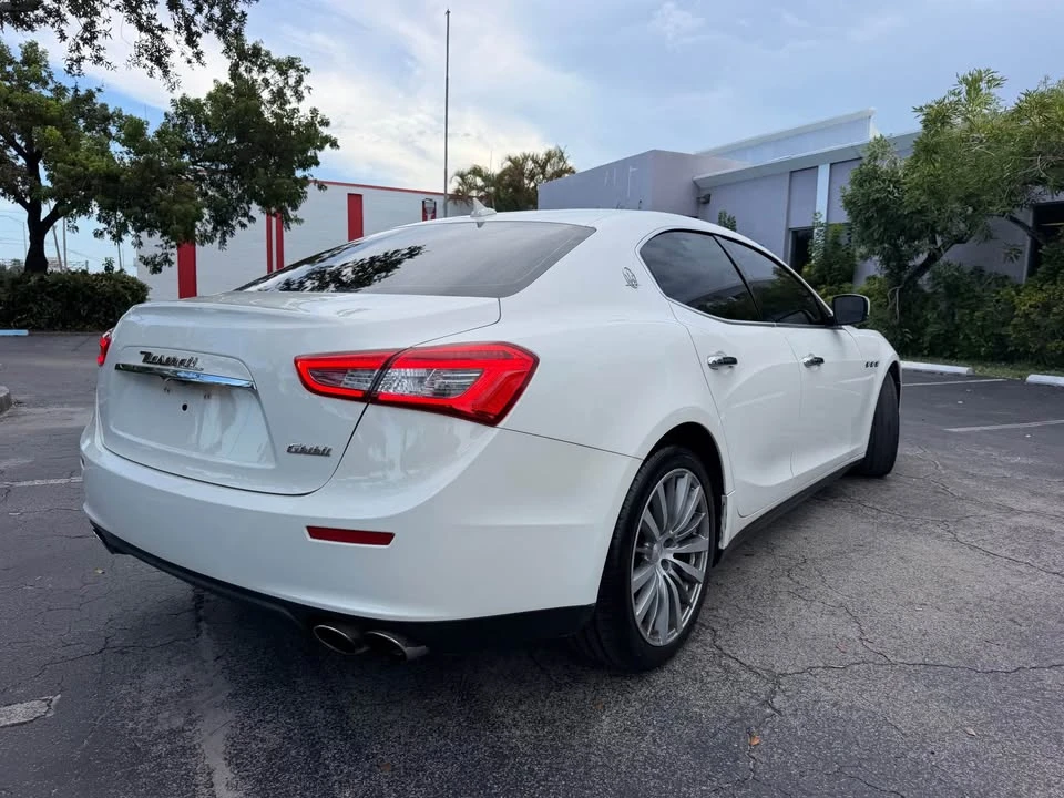 2015 Maserati Ghibli 3rd Gen - Image 10 of 14