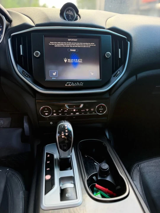 2015 Maserati Ghibli 3rd Gen - Image 9 of 19