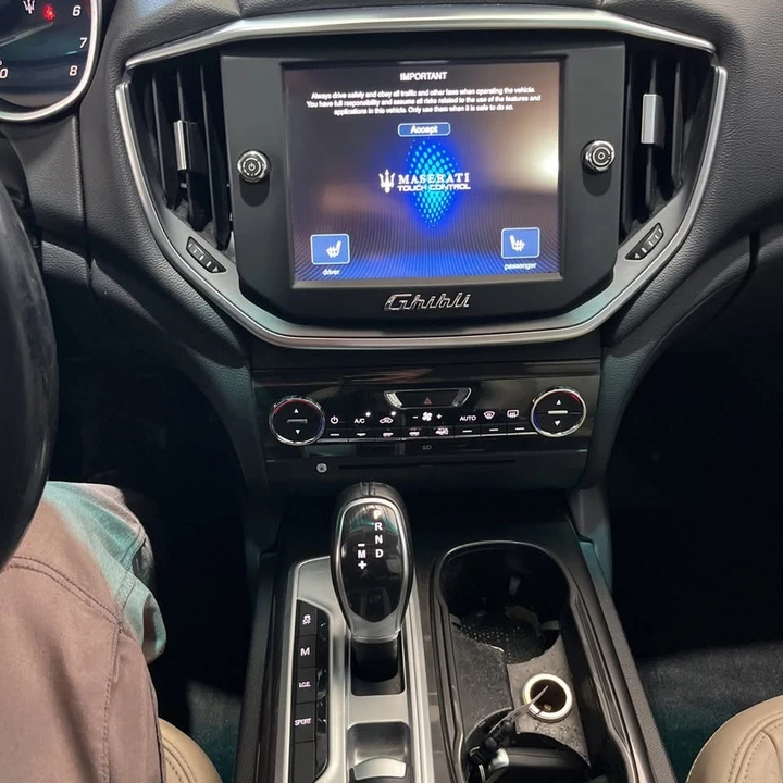 2015 Maserati Ghibli 3rd Gen - Image 12 of 18