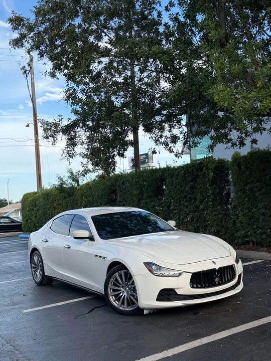 2015 Maserati Ghibli 3rd Gen - Image 17 of 19