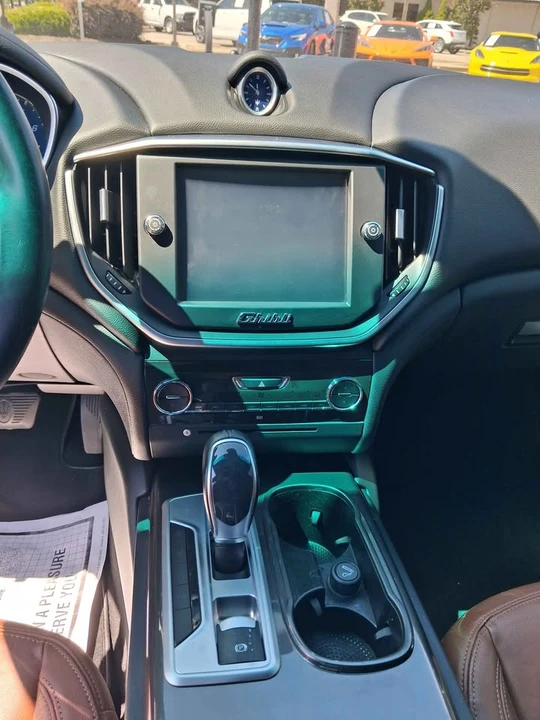 2015 Maserati Ghibli 3rd Gen - Image 5 of 8