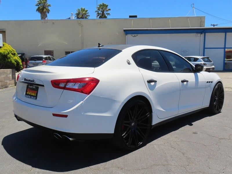 2015 Maserati Ghibli 3rd Gen - Image 4 of 31