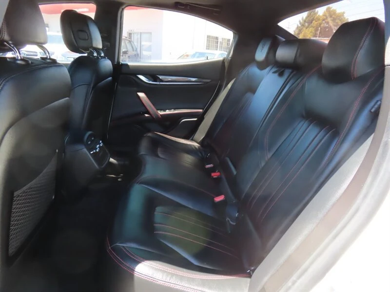 2015 Maserati Ghibli 3rd Gen - Image 30 of 31