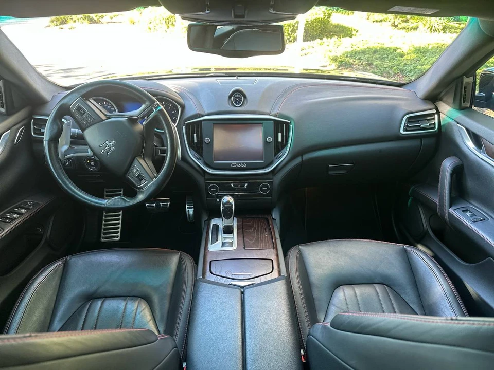 2015 Maserati Ghibli 3rd Gen - Image 15 of 24