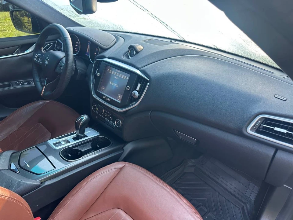 2015 Maserati Ghibli 3rd Gen - Image 18 of 24