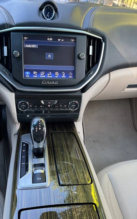 2015 Maserati Ghibli 3rd Gen - Image 14 of 17
