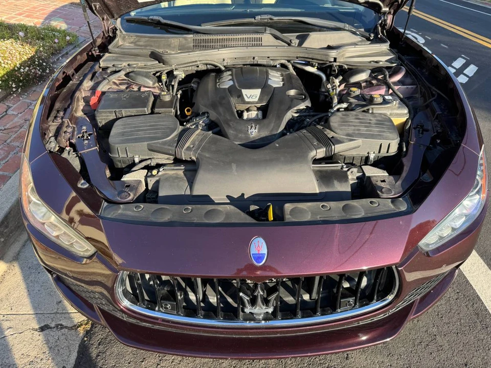 2015 Maserati Ghibli 3rd Gen - Image 9 of 17