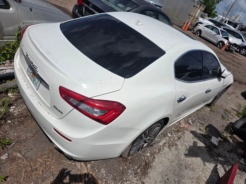 2015 Maserati Ghibli 3rd Gen - Image 2 of 8