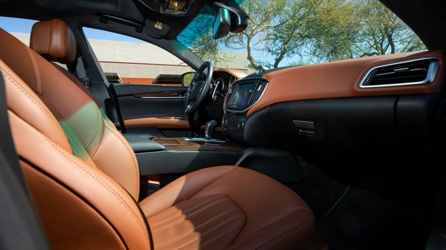 2015 Maserati Ghibli 3rd Gen - Image 5 of 30