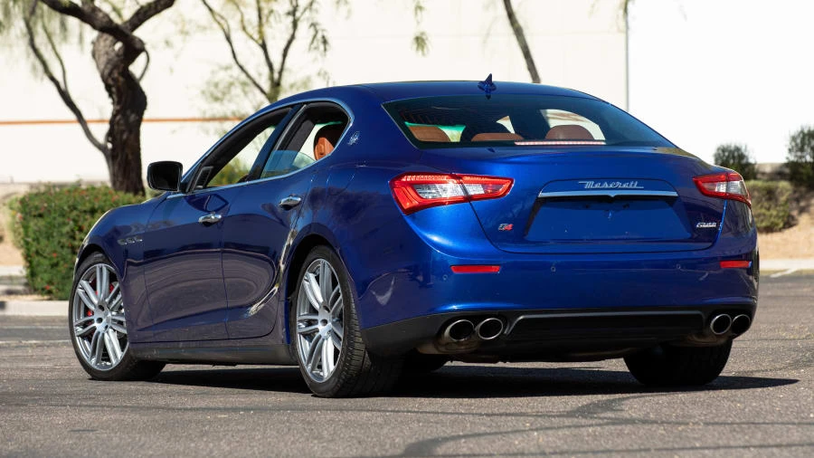 2015 Maserati Ghibli 3rd Gen - Image 13 of 30