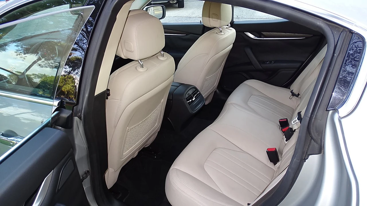 2015 Maserati Ghibli 3rd Gen - Image 12 of 19
