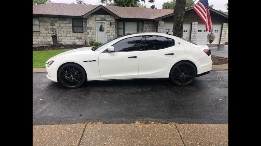 2015 Maserati Ghibli 3rd Gen - Image 2 of 10