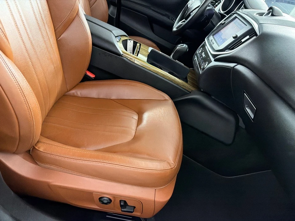 2015 Maserati Ghibli 3rd Gen - Image 24 of 27