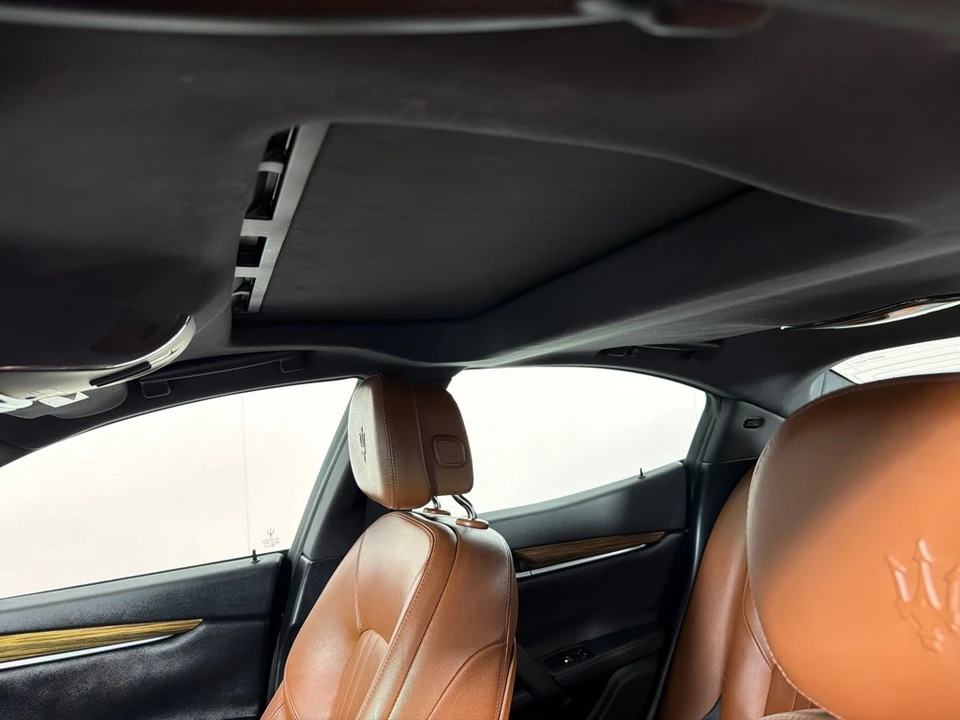 2015 Maserati Ghibli 3rd Gen - Image 14 of 27