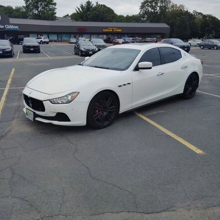 2015 Maserati Ghibli 3rd Gen - Image 4 of 9