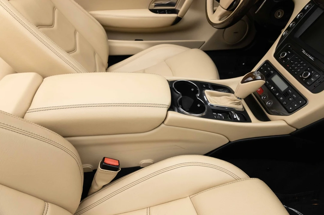 2015 Maserati GranTurismo 1st Gen - Image 18 of 31
