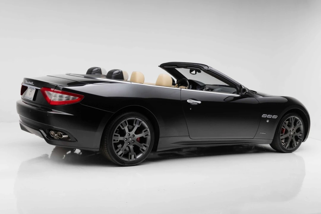 2015 Maserati GranTurismo 1st Gen - Image 19 of 31