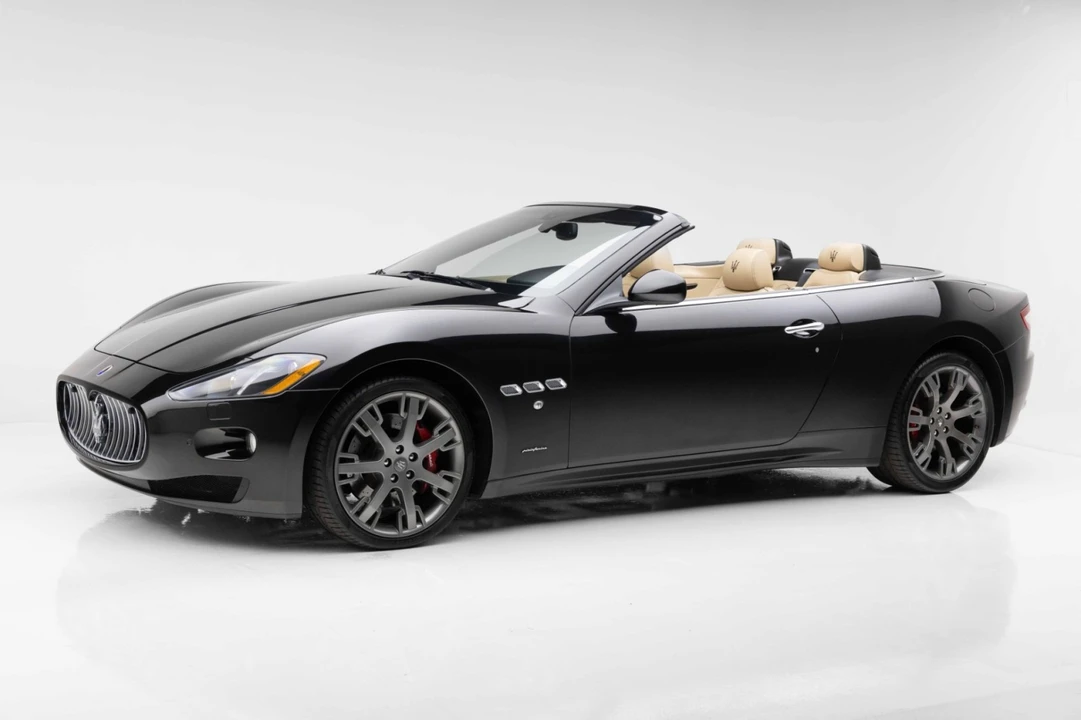 2015 Maserati GranTurismo 1st Gen - Image 17 of 31