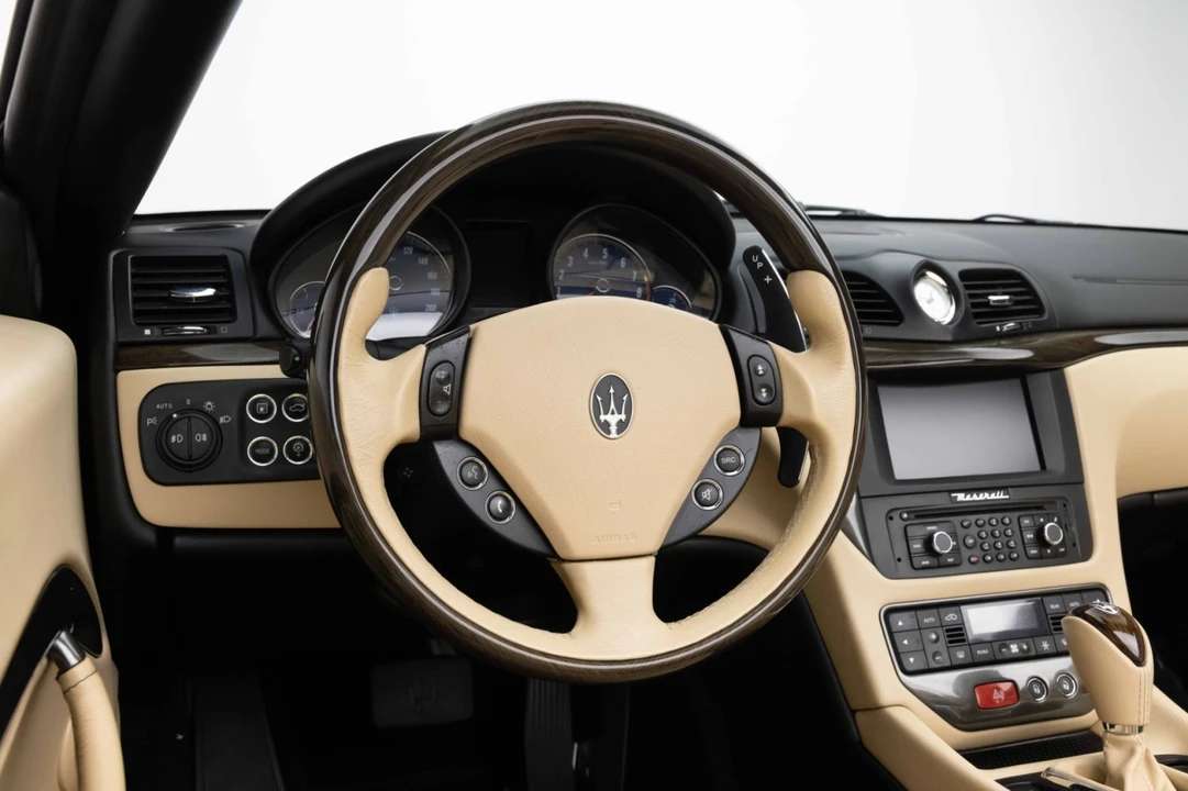 2015 Maserati GranTurismo 1st Gen - Image 12 of 31