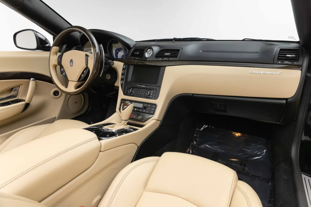 2015 Maserati GranTurismo 1st Gen - Image 2 of 31