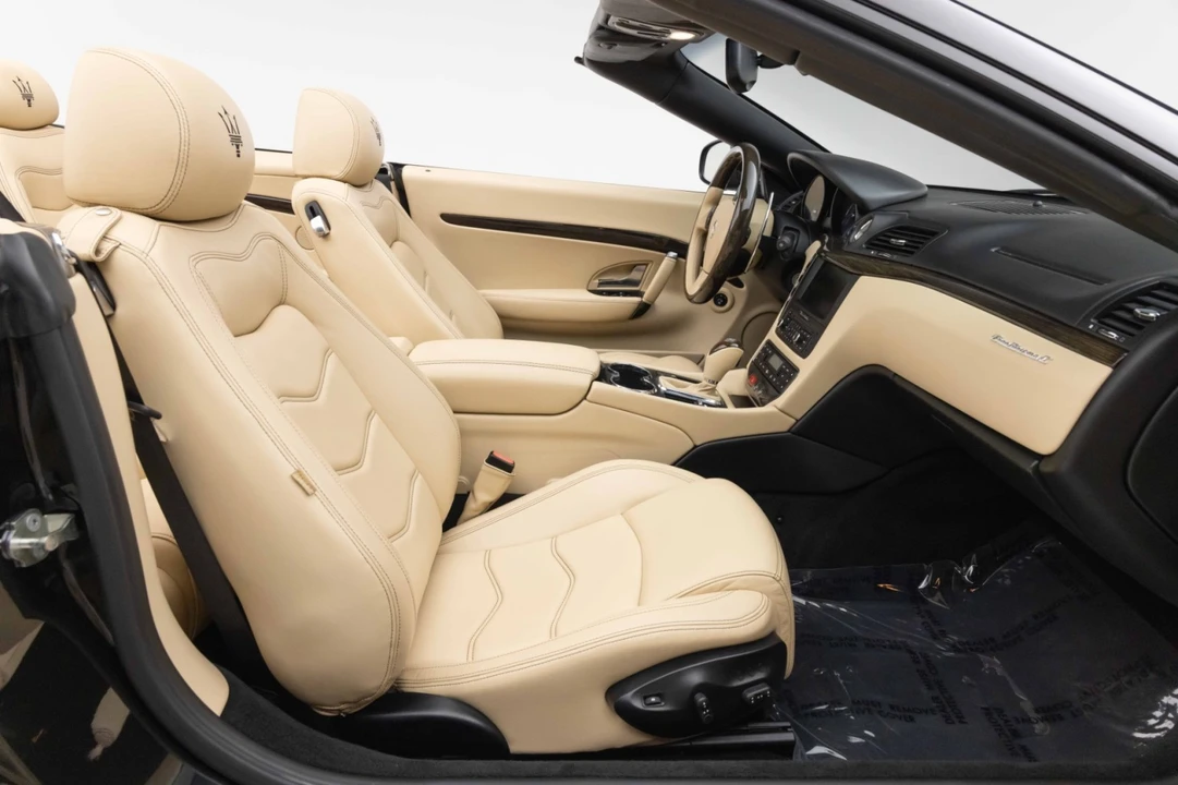 2015 Maserati GranTurismo 1st Gen - Image 20 of 31