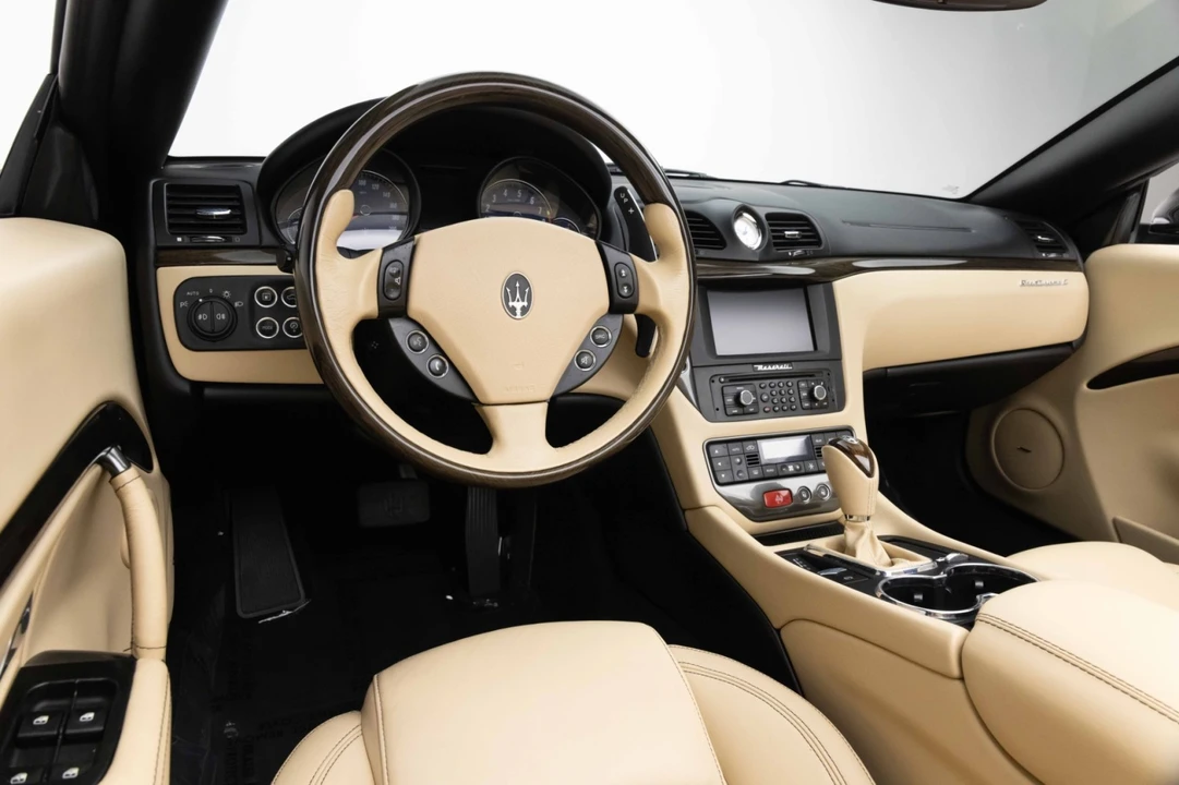 2015 Maserati GranTurismo 1st Gen - Image 6 of 31