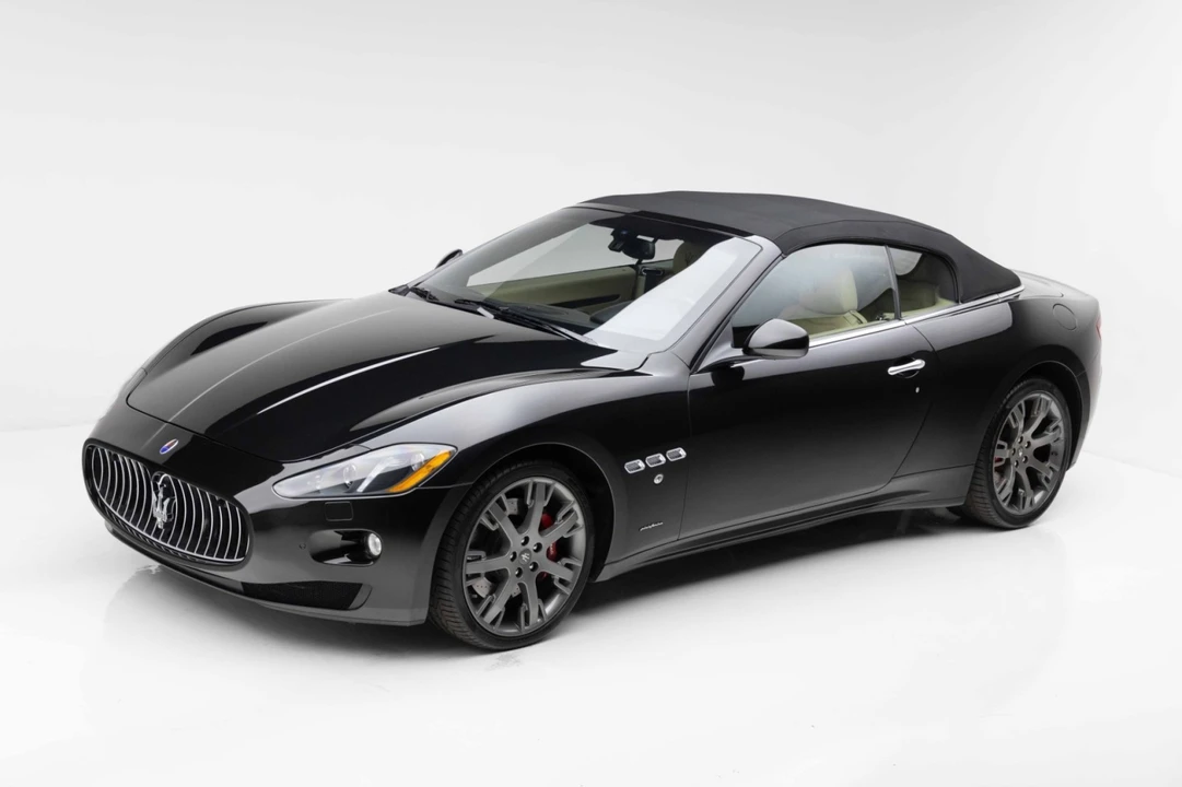 2015 Maserati GranTurismo 1st Gen - Image 21 of 31