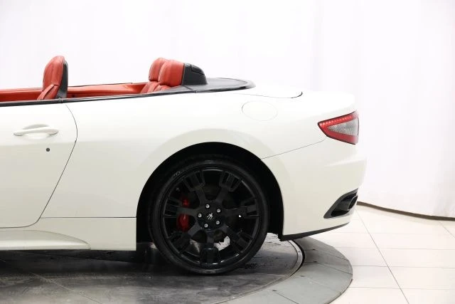 2015 Maserati GranTurismo 1st Gen - Image 9 of 31