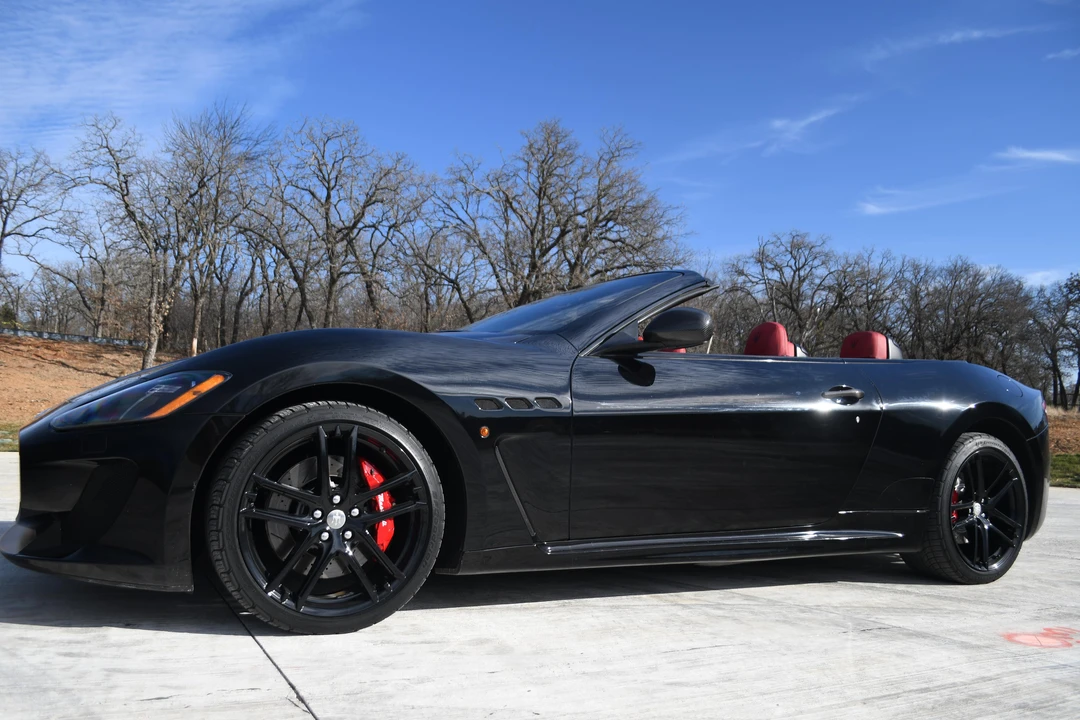 2015 Maserati GranTurismo 1st Gen - Image 8 of 31